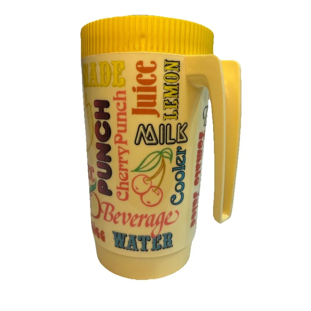 Vintage ALLADINWARE Yellow W/ Drink Choices Retro 2-1/4 Qt  Pitcher Tea Juice
